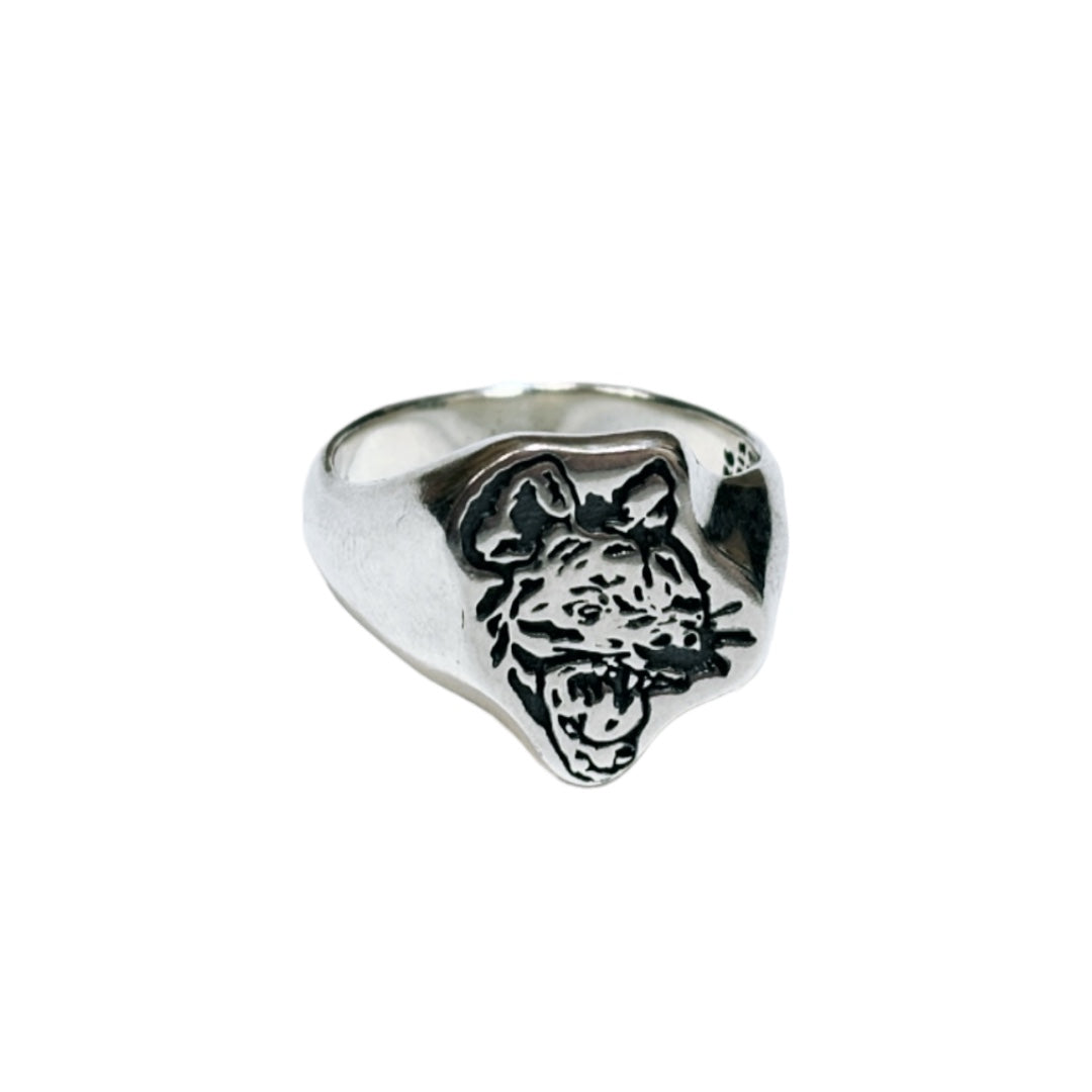 Hyena Ring